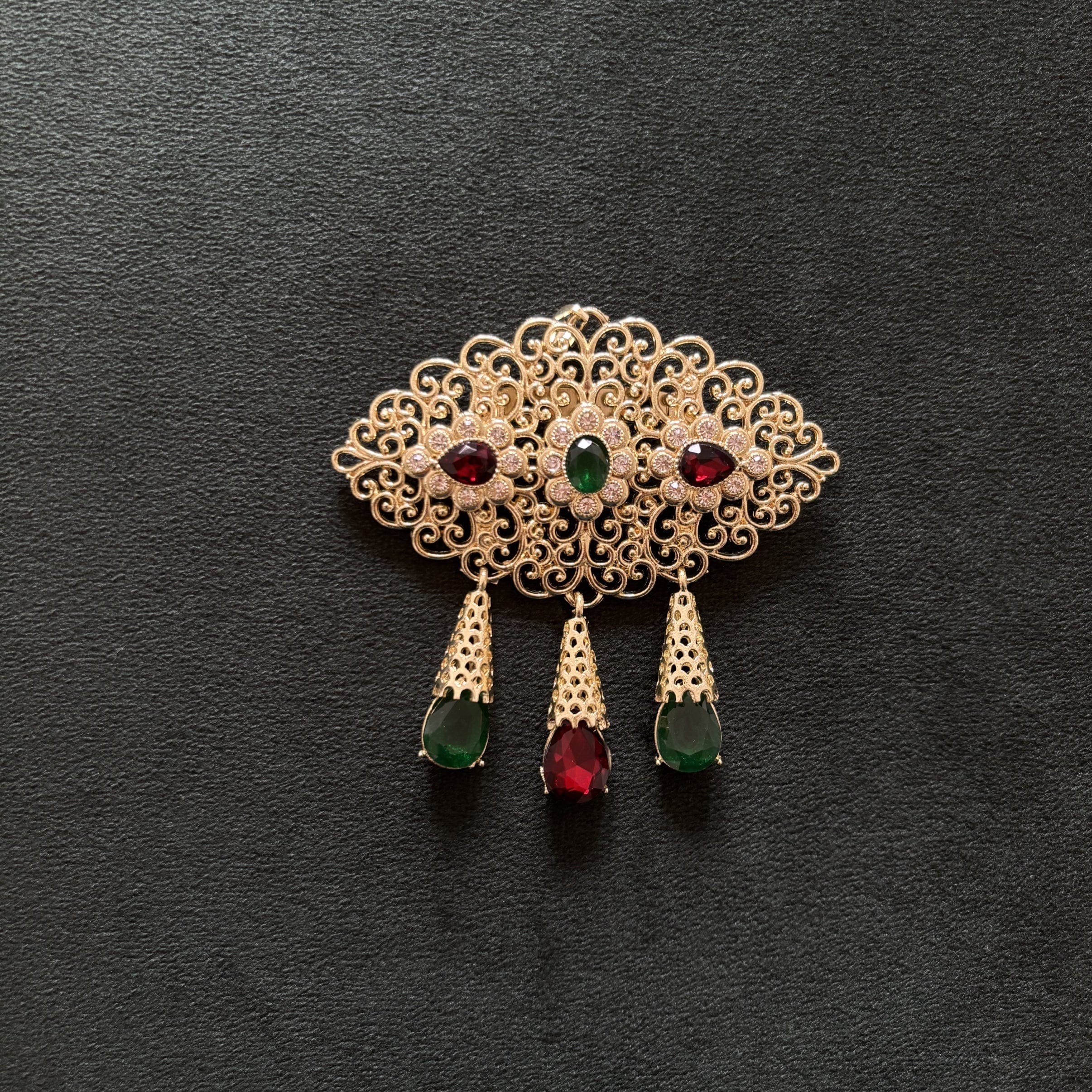 Broche kaftan – Oosterse Elegantie